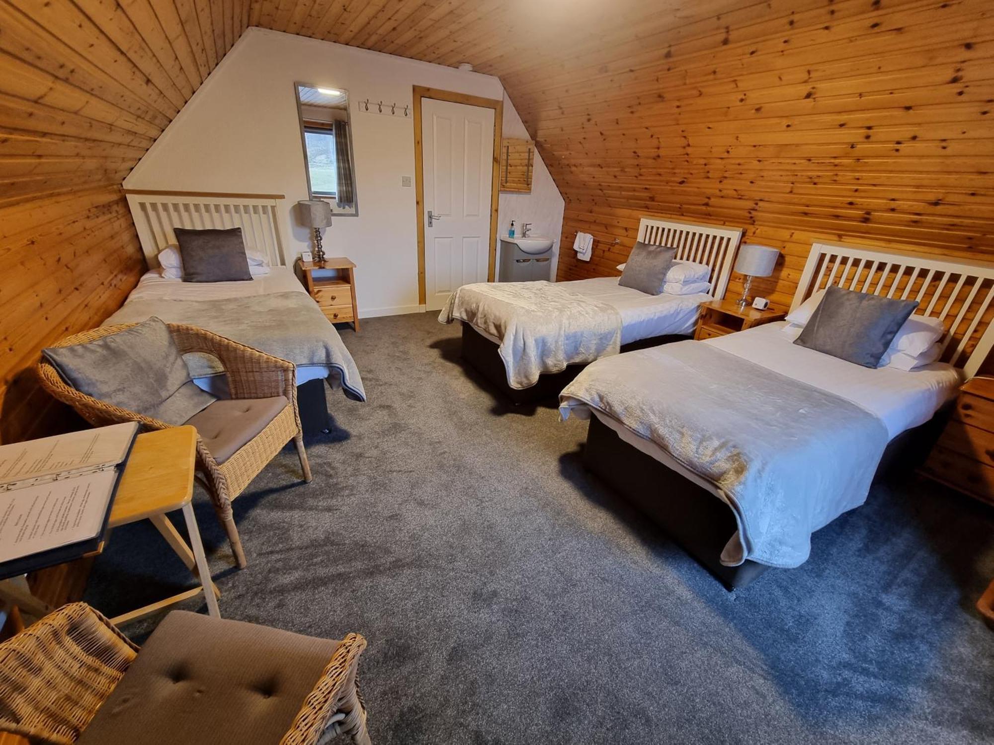 Carn Mhor Bed And Breakfast Aviemore Oda fotoğraf