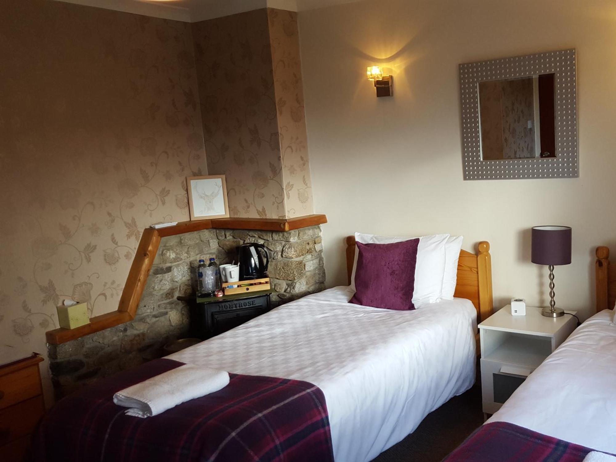 Carn Mhor Bed And Breakfast Aviemore Oda fotoğraf