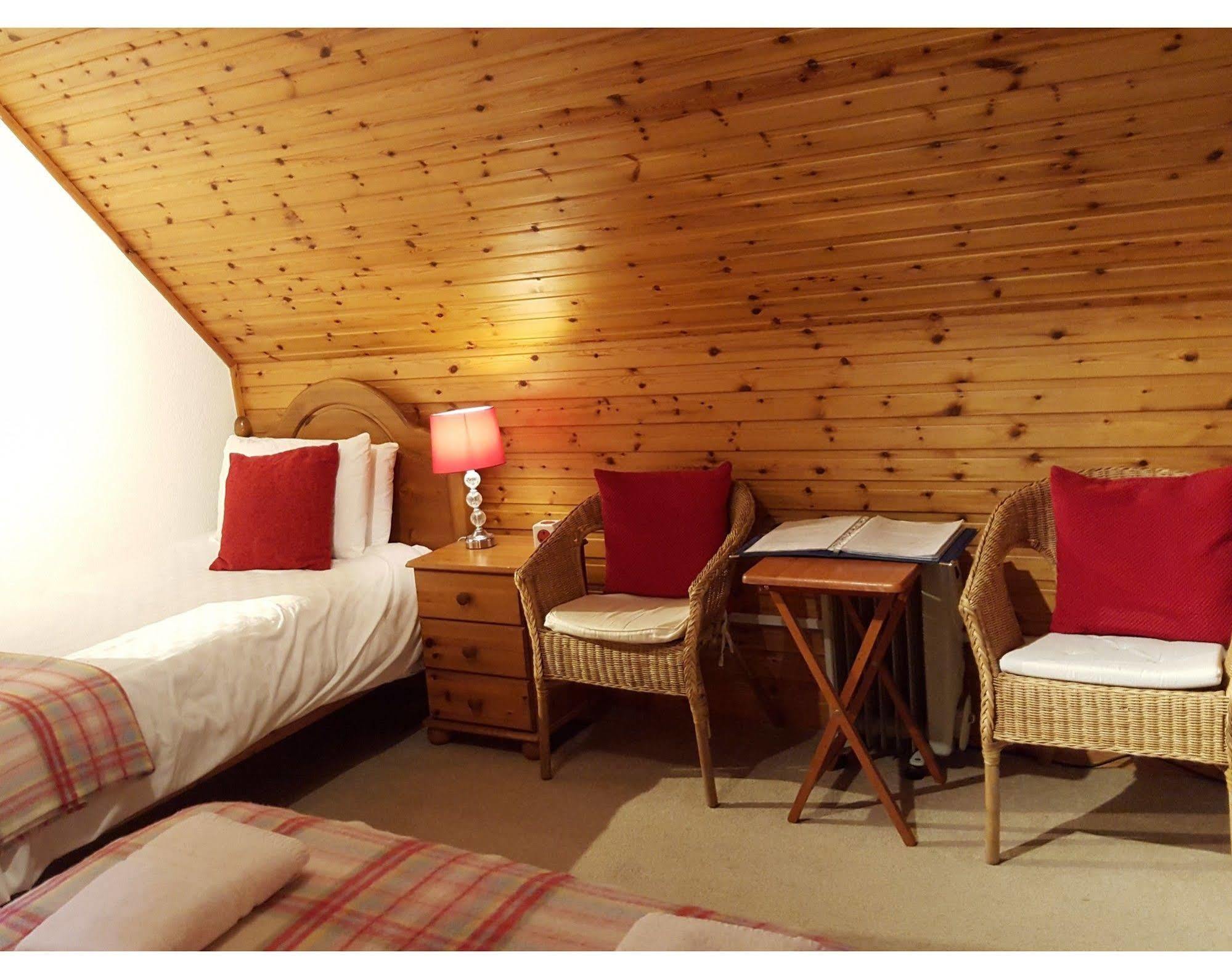 Carn Mhor Bed And Breakfast Aviemore Dış mekan fotoğraf