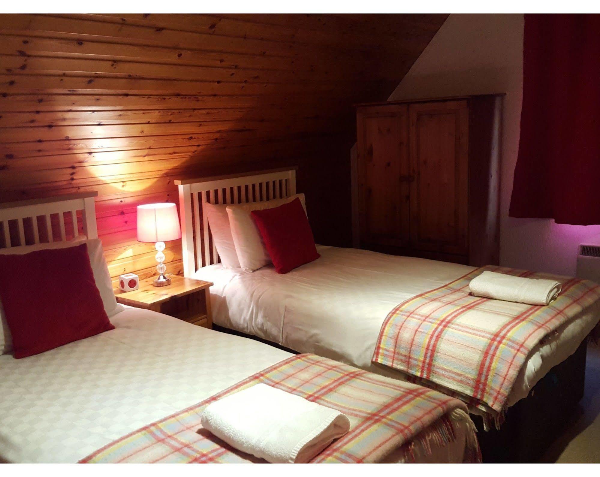 Carn Mhor Bed And Breakfast Aviemore Dış mekan fotoğraf