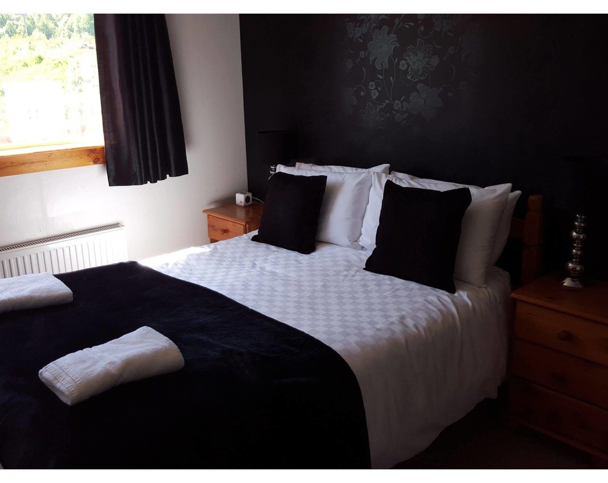 Carn Mhor Bed And Breakfast Aviemore Dış mekan fotoğraf